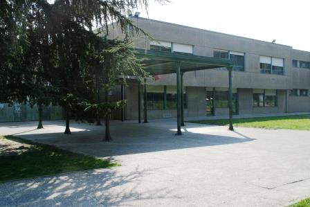 facciata della scuola primaria Meucci